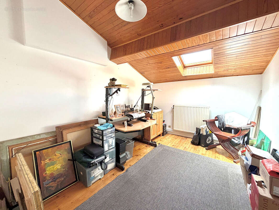 Appartement à SAINT-ETIENNE