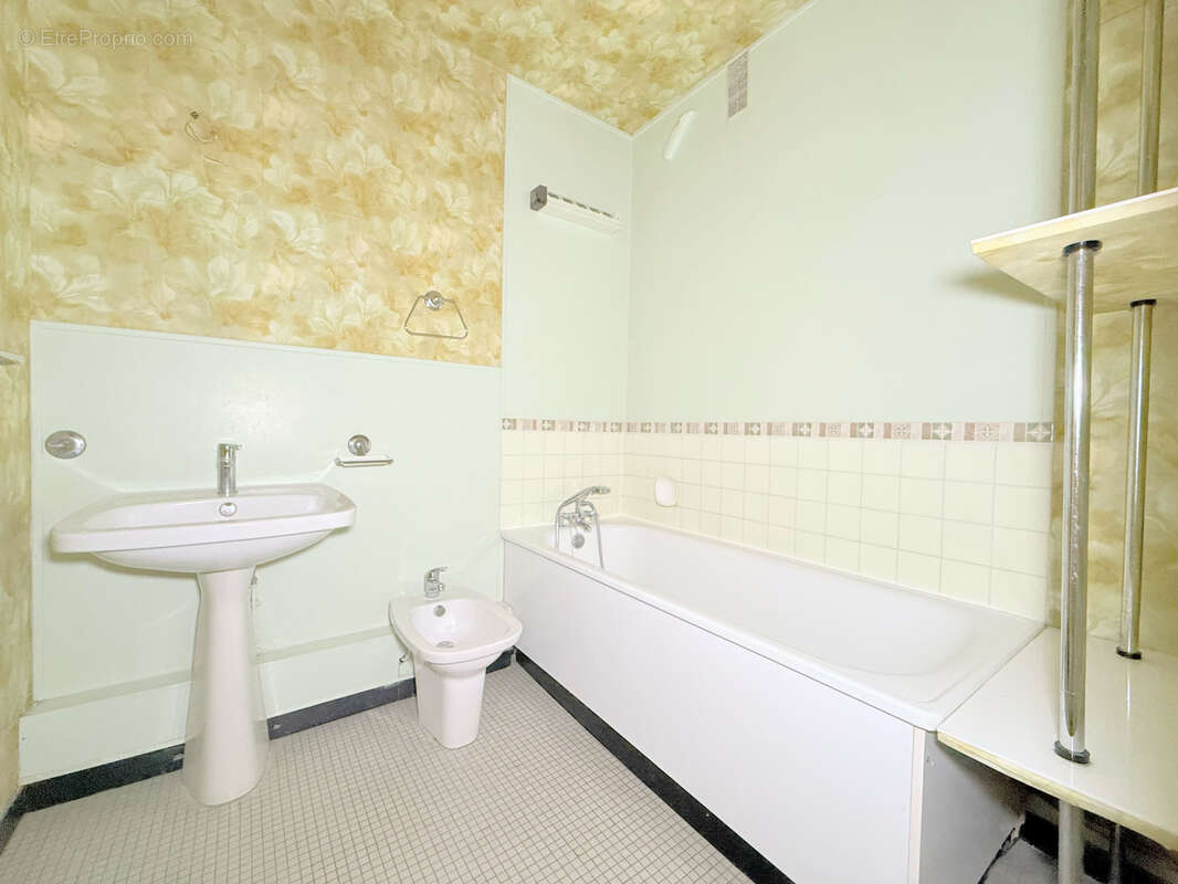 Appartement à RUEIL-MALMAISON