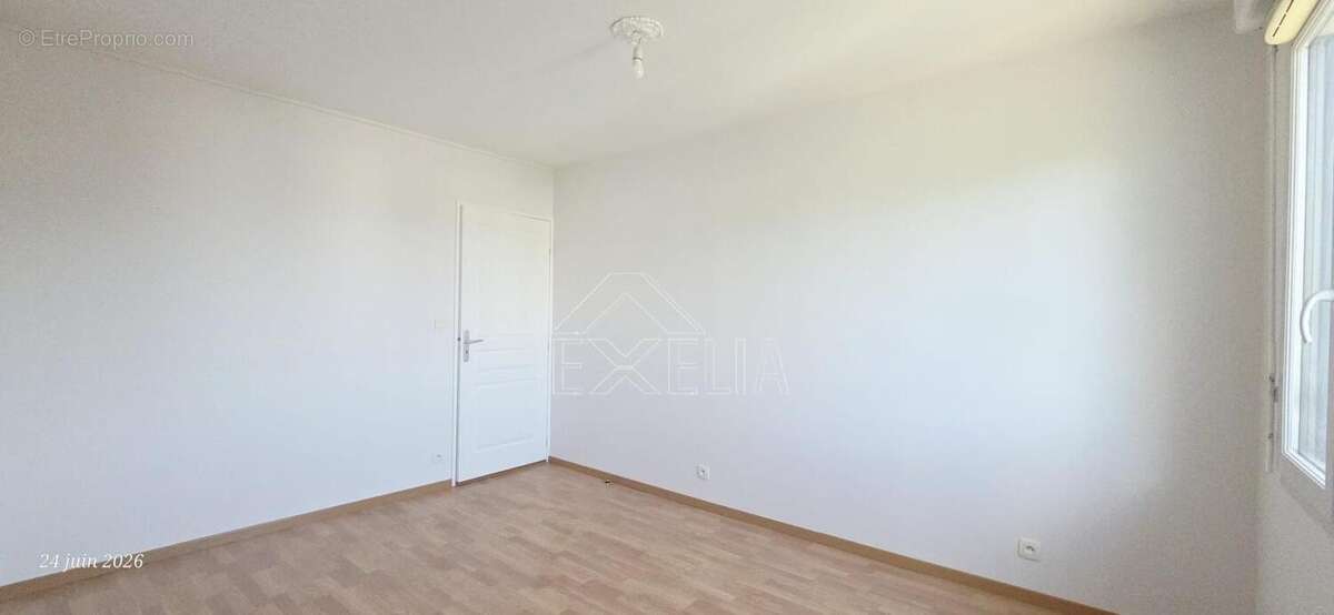 Appartement 4 pièces de 96 m² avec balcon, ascenseur et 2 parkings, Secteur gare de Mantes-la-Jolie - photo 11