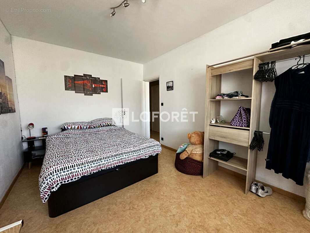 Appartement Rodez 4 pièces 84.47 m2 - photo 3