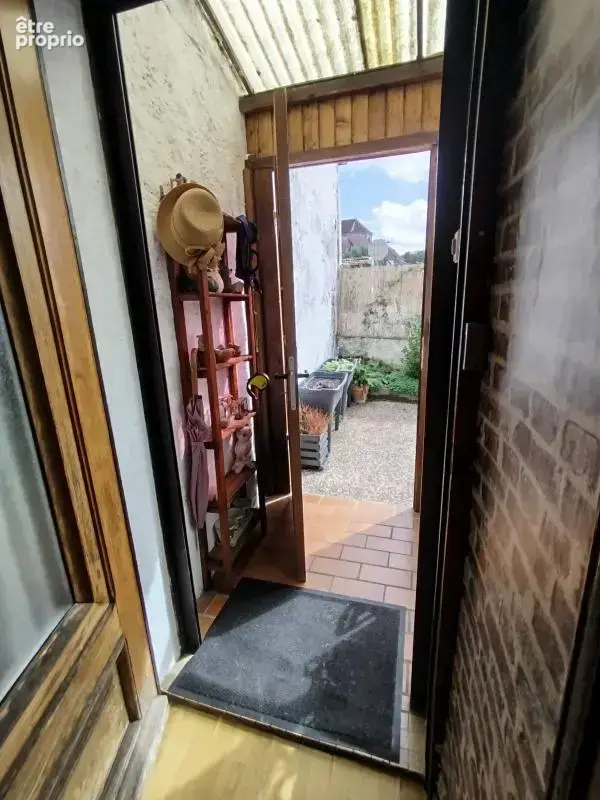 Charmante maison avec double terrasse et garage - photo 2