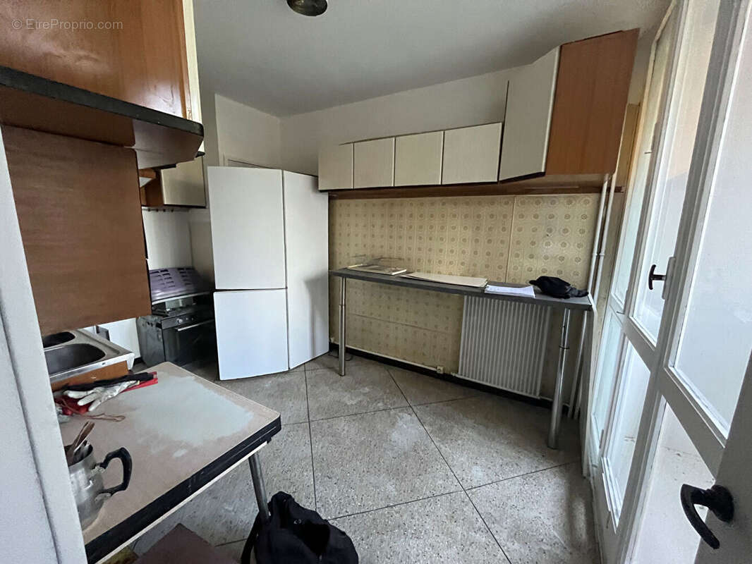Appartement à MARSEILLE-15E