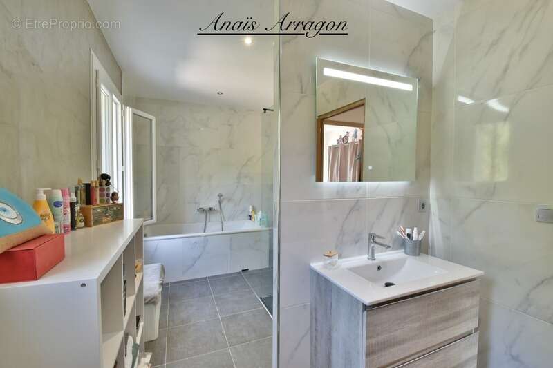 Maison à SAINT-SYLVESTRE-SUR-LOT