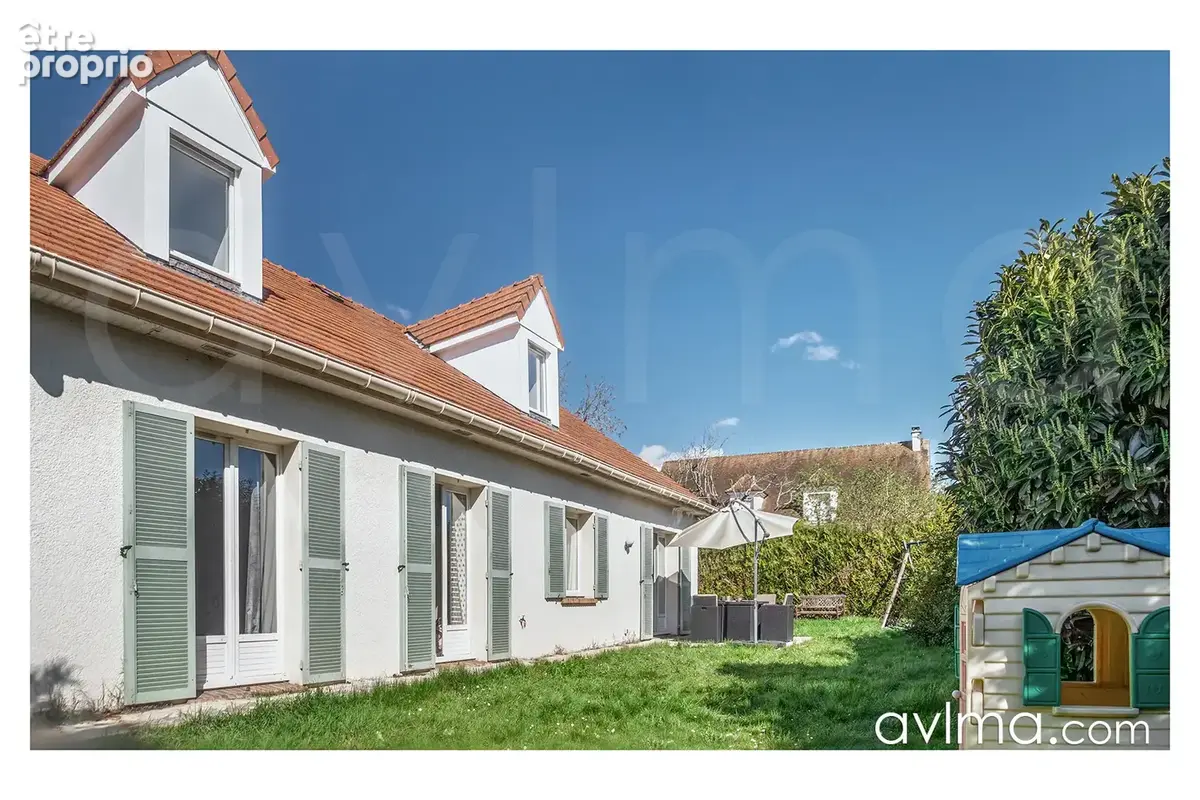 Maison familiale au cœur d’une résidence prisée - 5 chambres - 254m2 au sol - photo 27