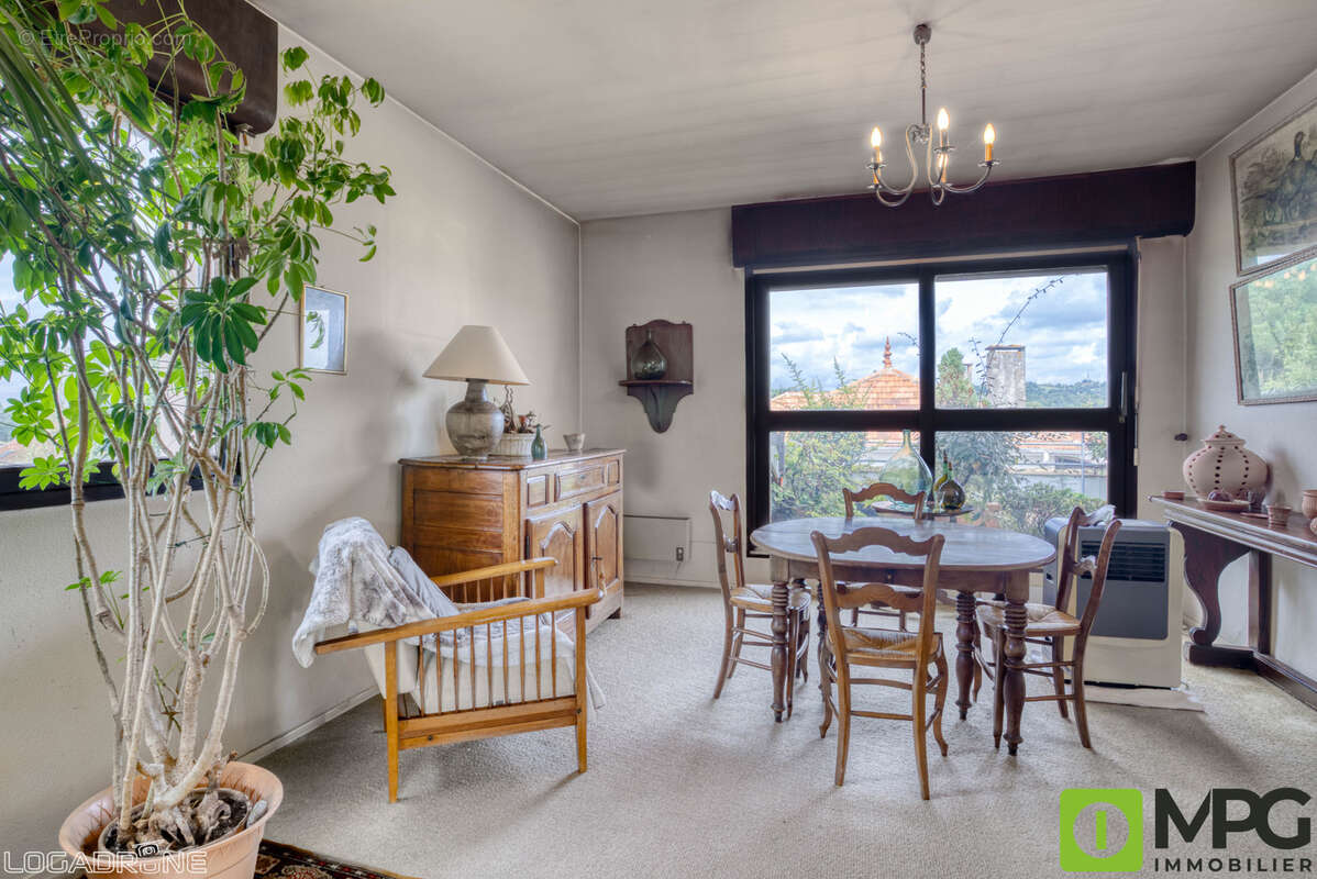 Appartement à VILLENEUVE-SUR-LOT