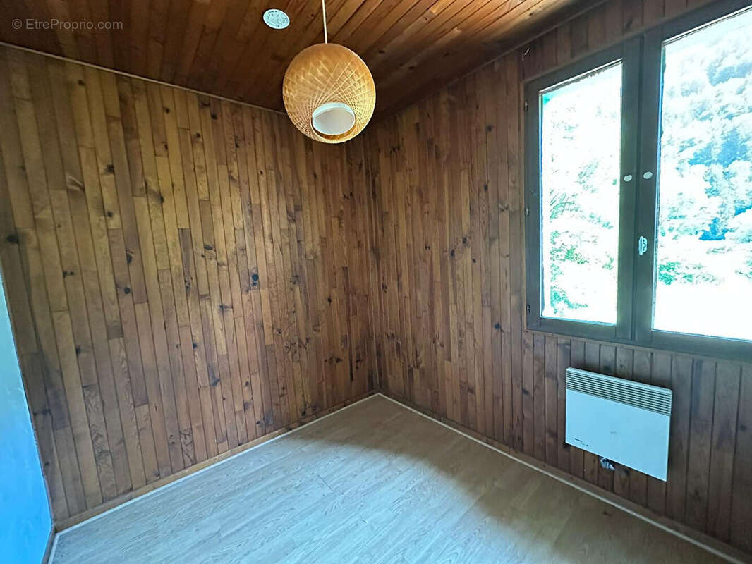 Appartement à QUEIGE