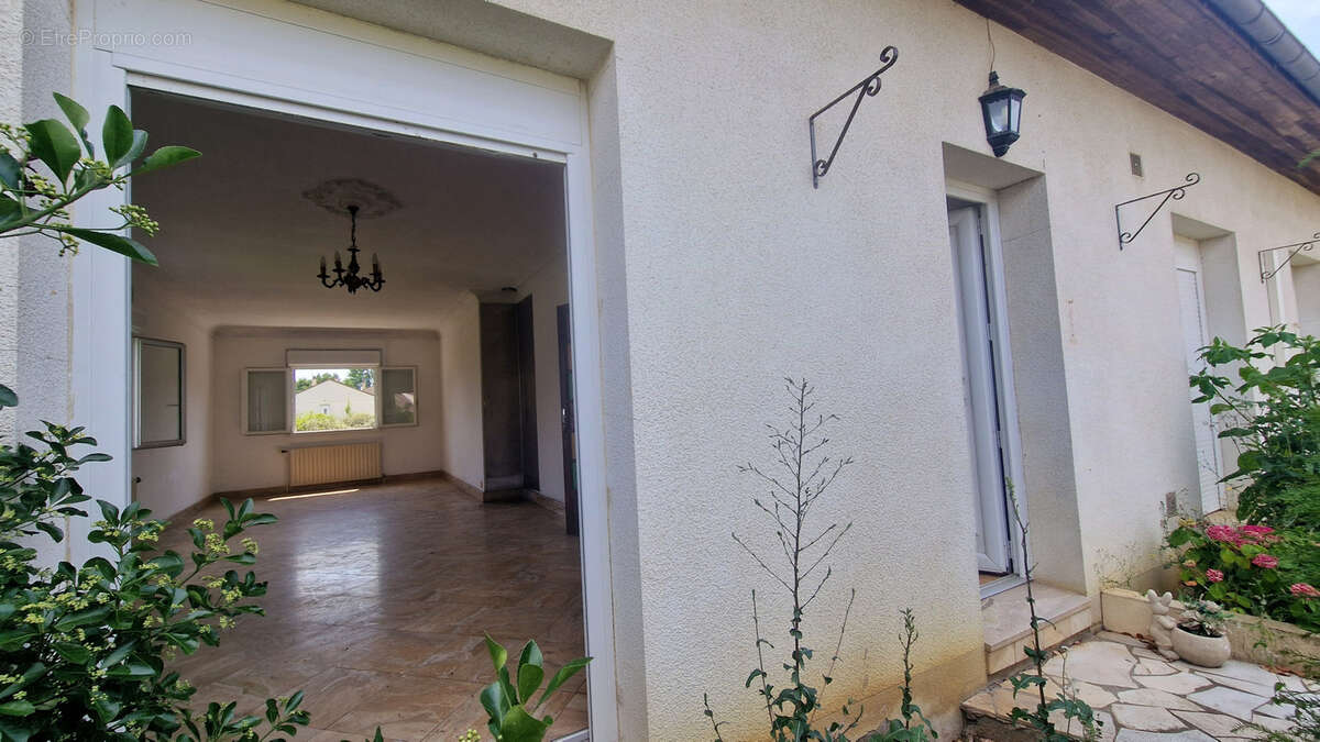 Maison à CHANGE