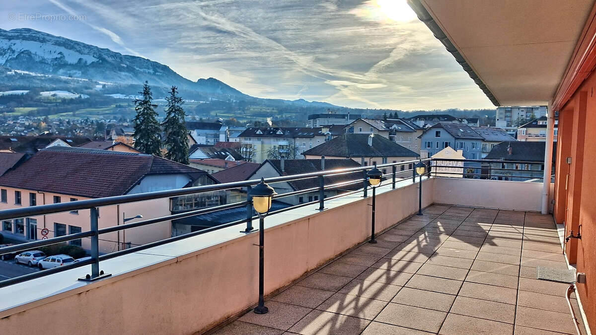 Appartement à LA ROCHE-SUR-FORON