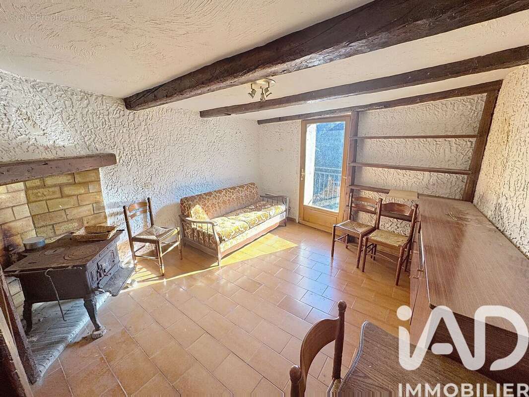 Appartement 43 m² à Roure  - photo 8