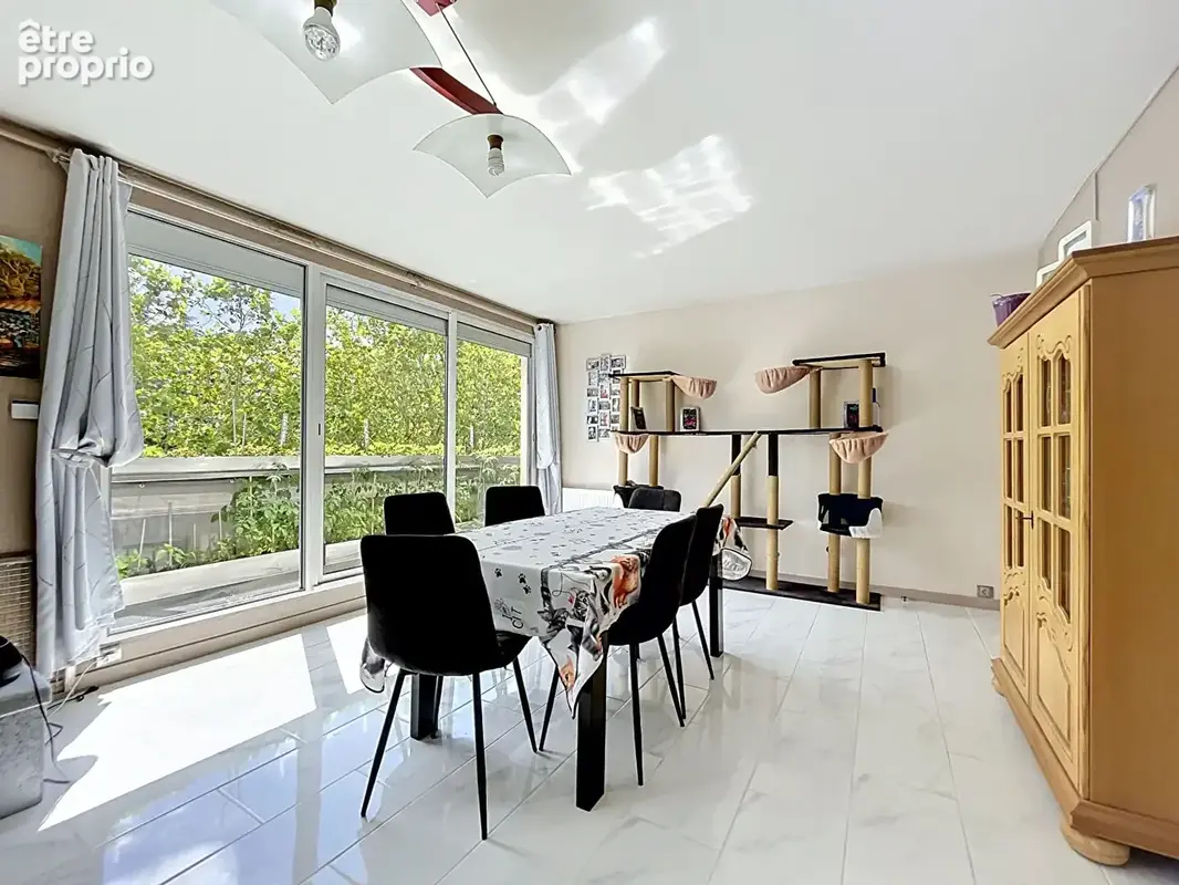 Appartement Le Grand Quevilly 5 pièce(s) 80.44 m2 - photo 2