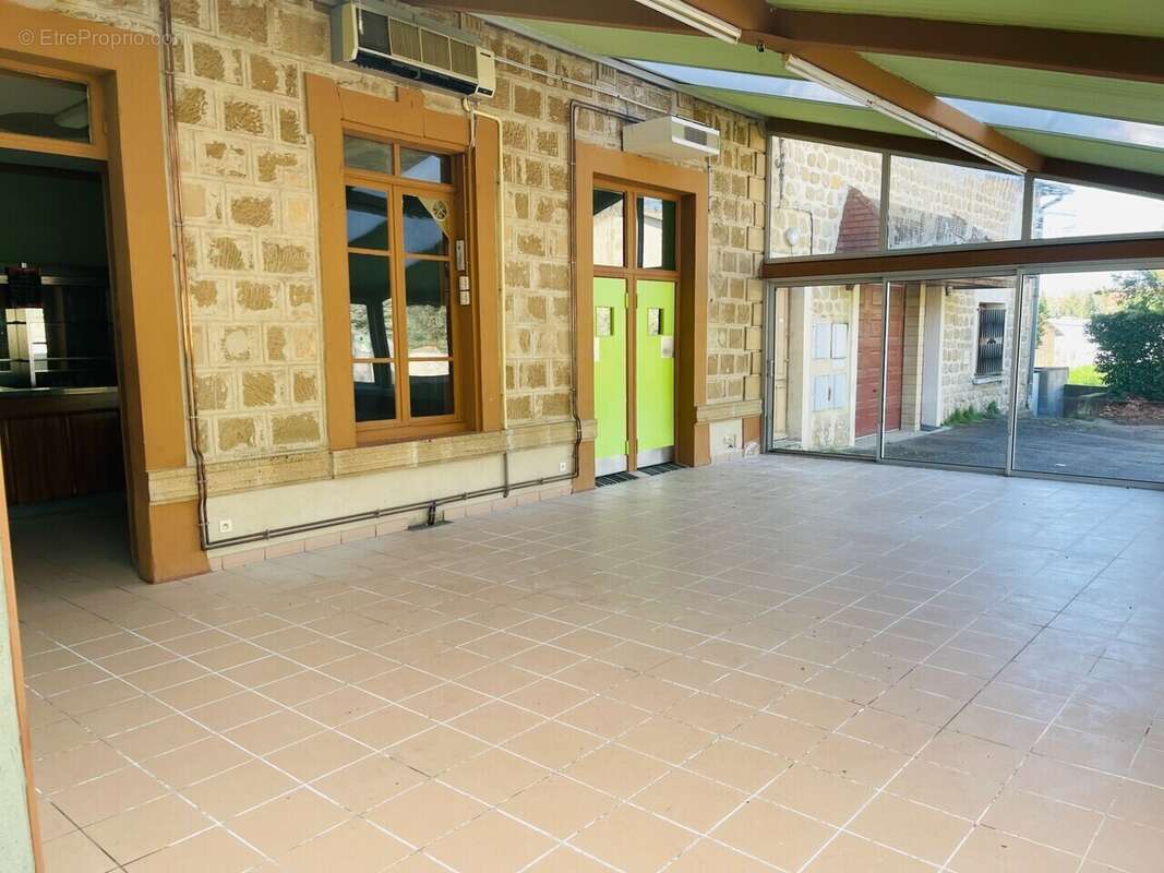 Maison à SAINT-DONAT-SUR-L&#039;HERBASSE