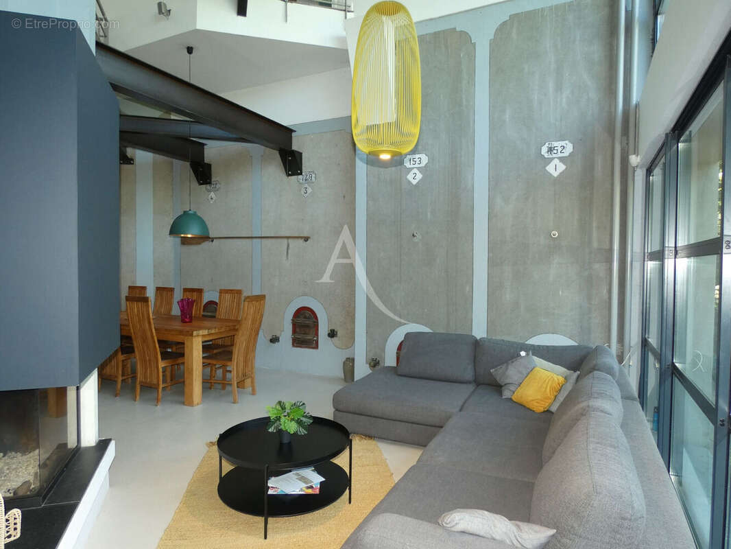 Maison à NEVIAN
