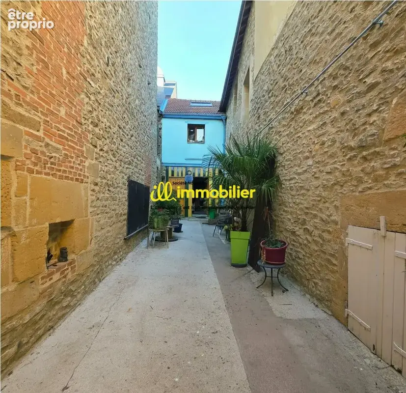Maison à DOUZY