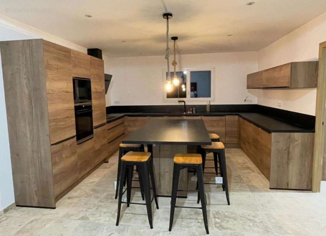 Maison à vendre 4 pièces LEZOUX (63) - photo 9