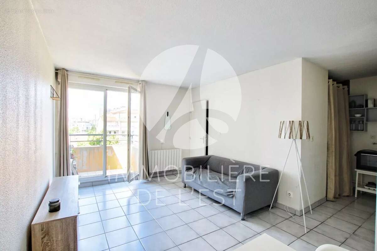 Appartement à LYON-8E