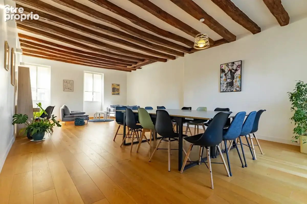 Maison de ville 7 pièces entièrement rénovée sur une belle parcelle - photo 4