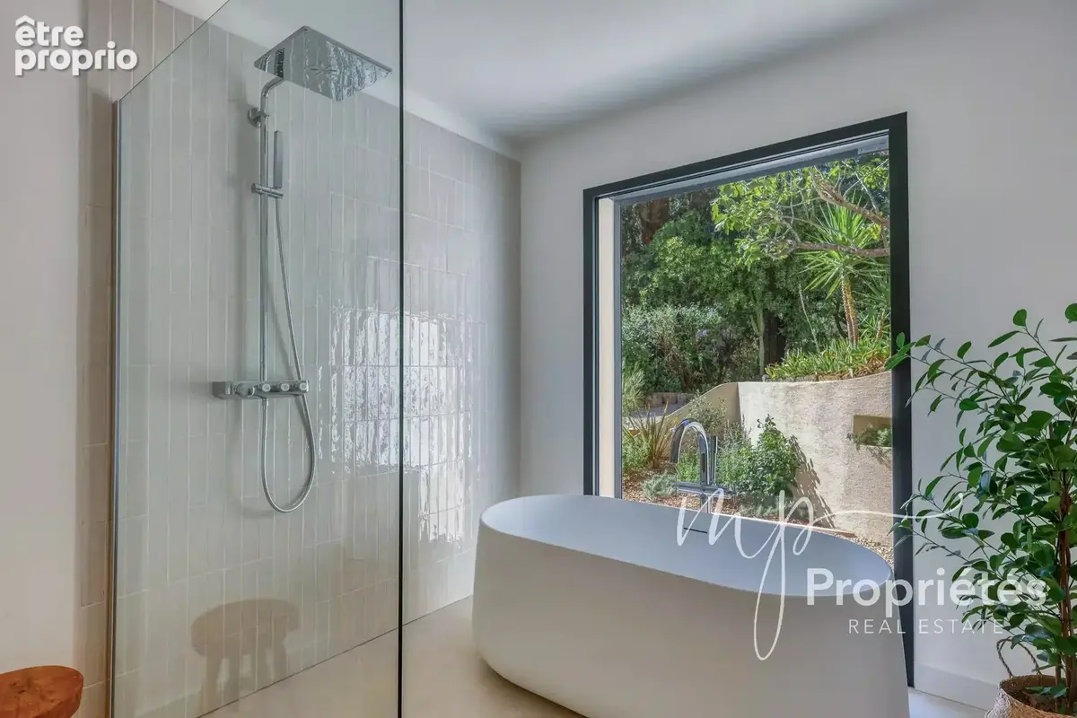 À VENDRE – Cavalaire-sur-Mer – Villa contemporaine avec vue mer 4 suites et prestations haut de gamme - photo 43