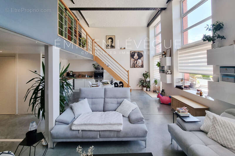 Appartement à SECLIN