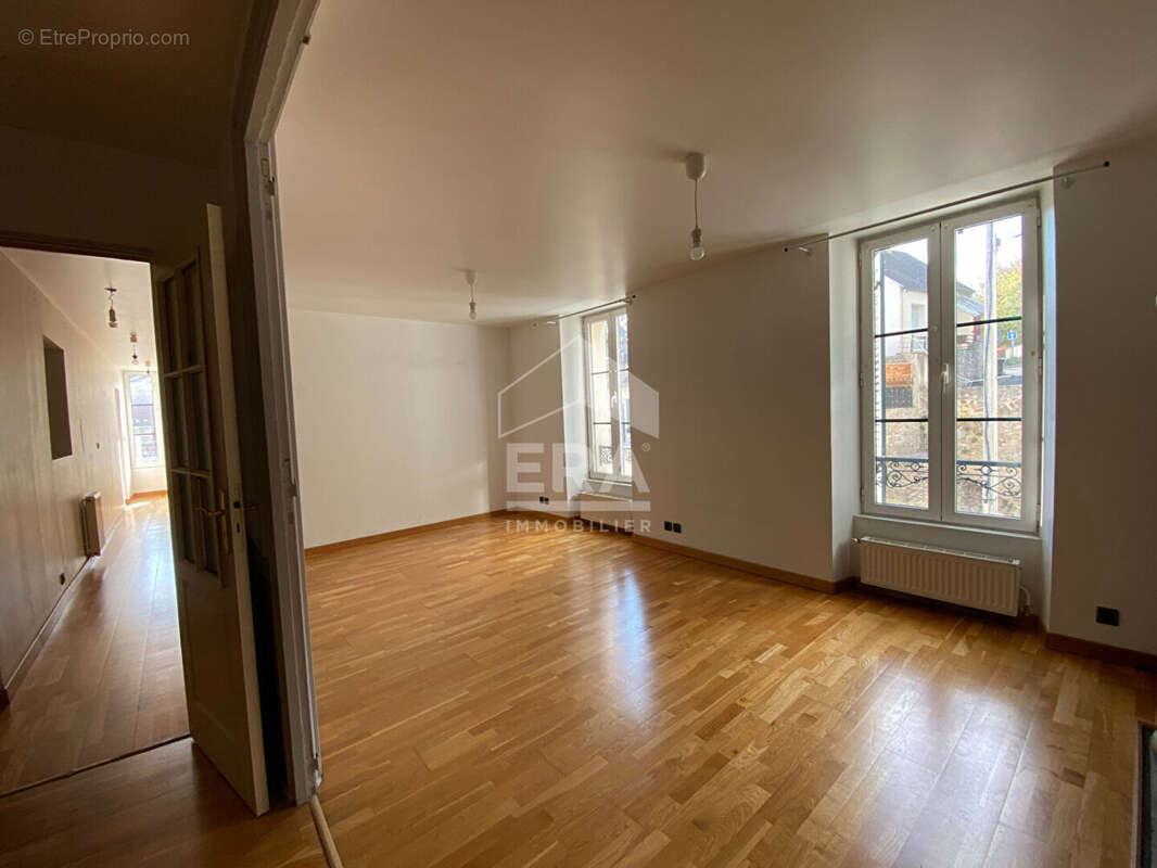 Appartement à MELUN