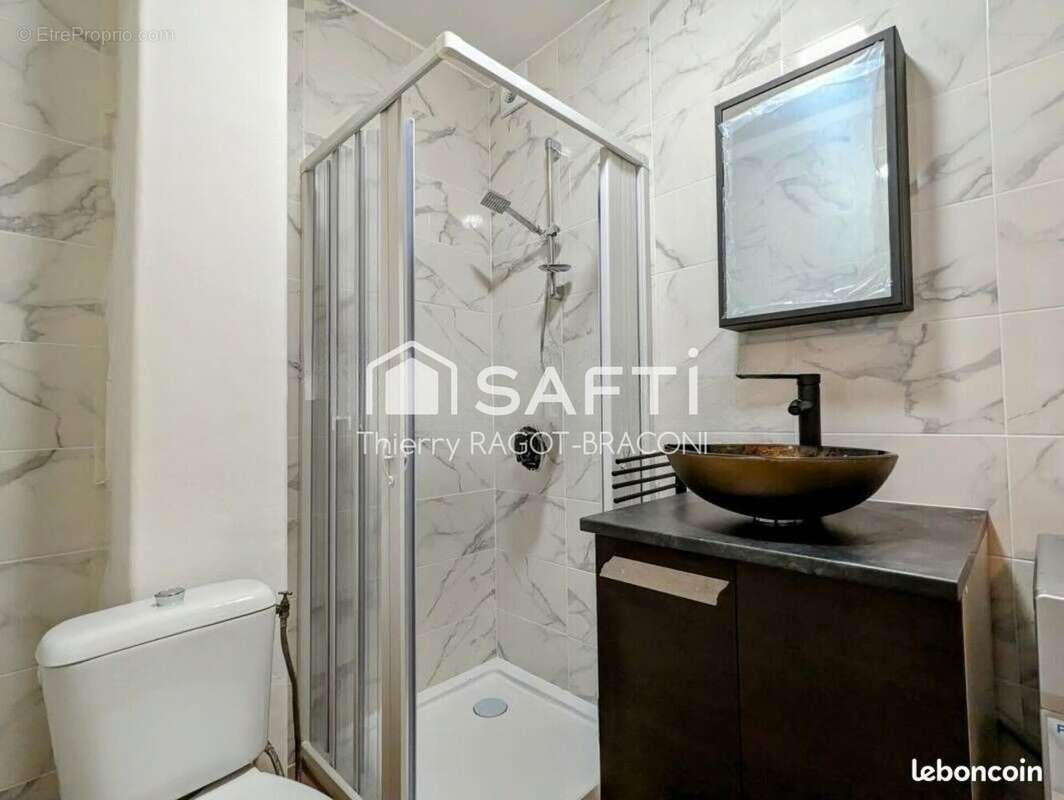 Photo 3 - Appartement à FONTENAY-SAINT-PERE