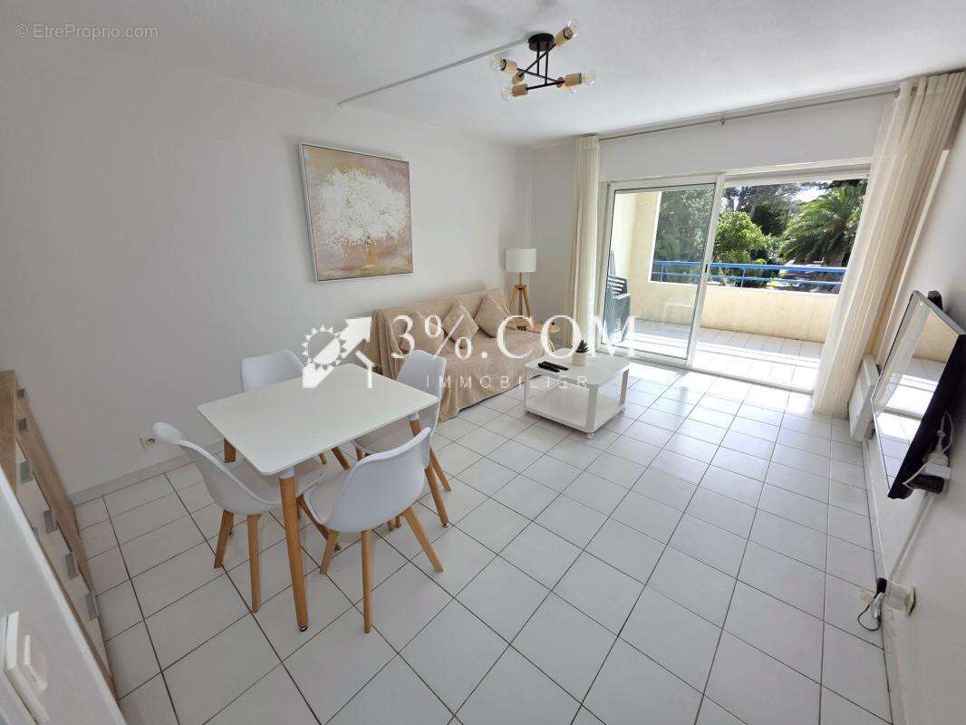 Appartement à SAINT-RAPHAEL