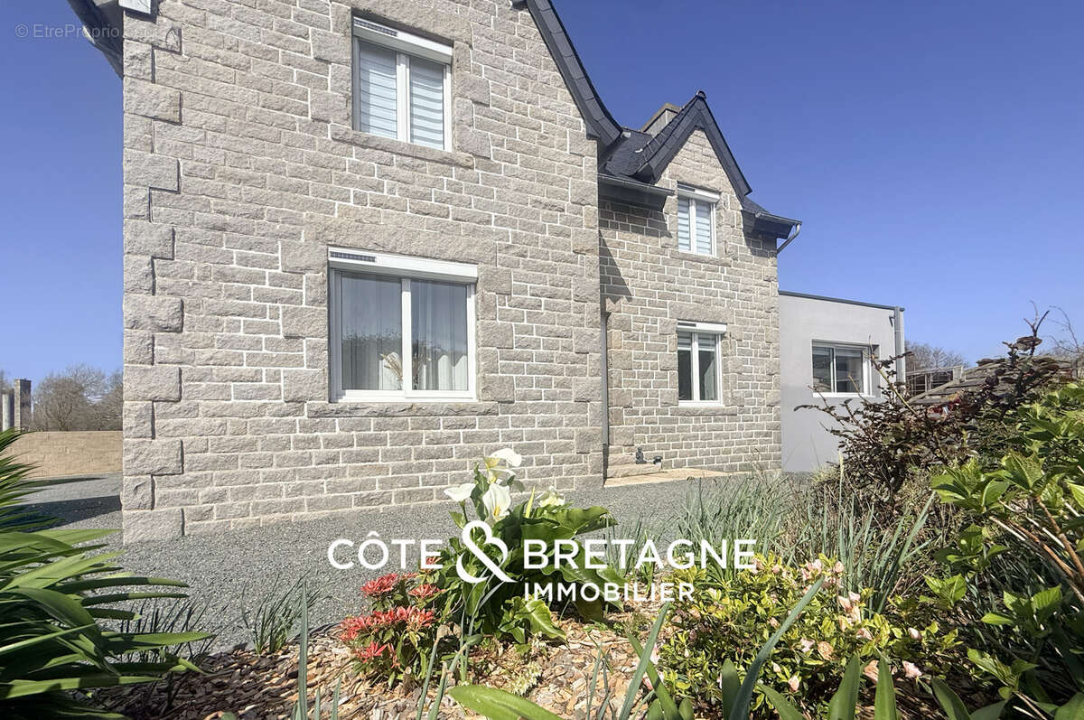 Maison à TREBEURDEN