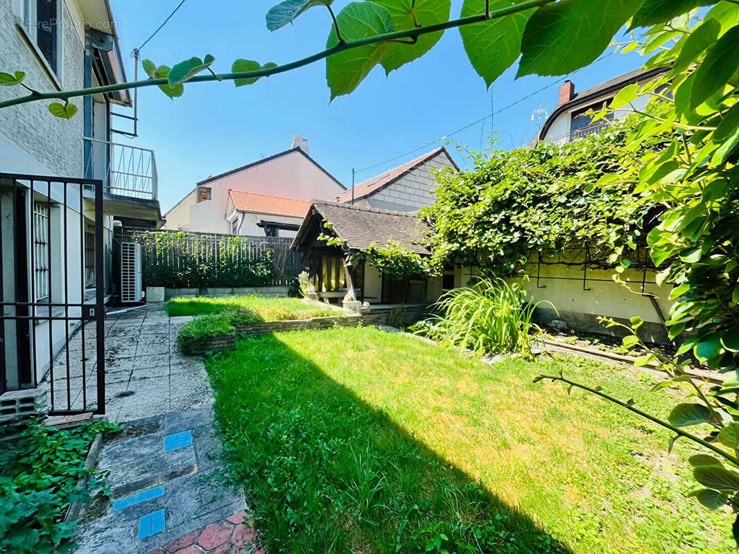Maison à MONTREUIL