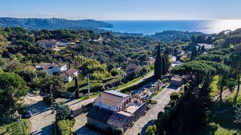 Maison à LA CROIX-VALMER