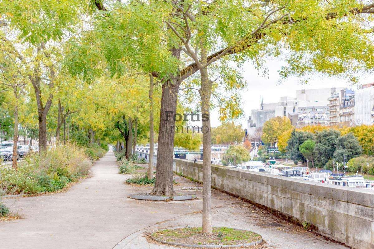 Appartement à PARIS-4E
