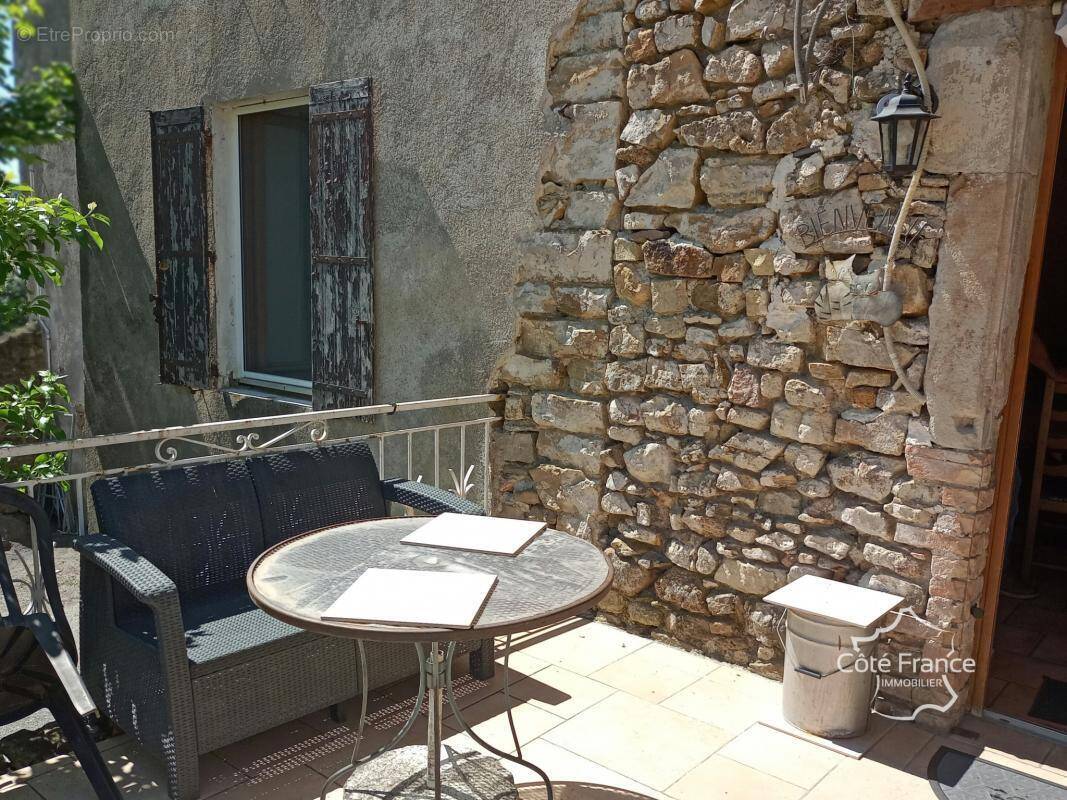 Maison à SAINT-FLORENT-SUR-AUZONNET