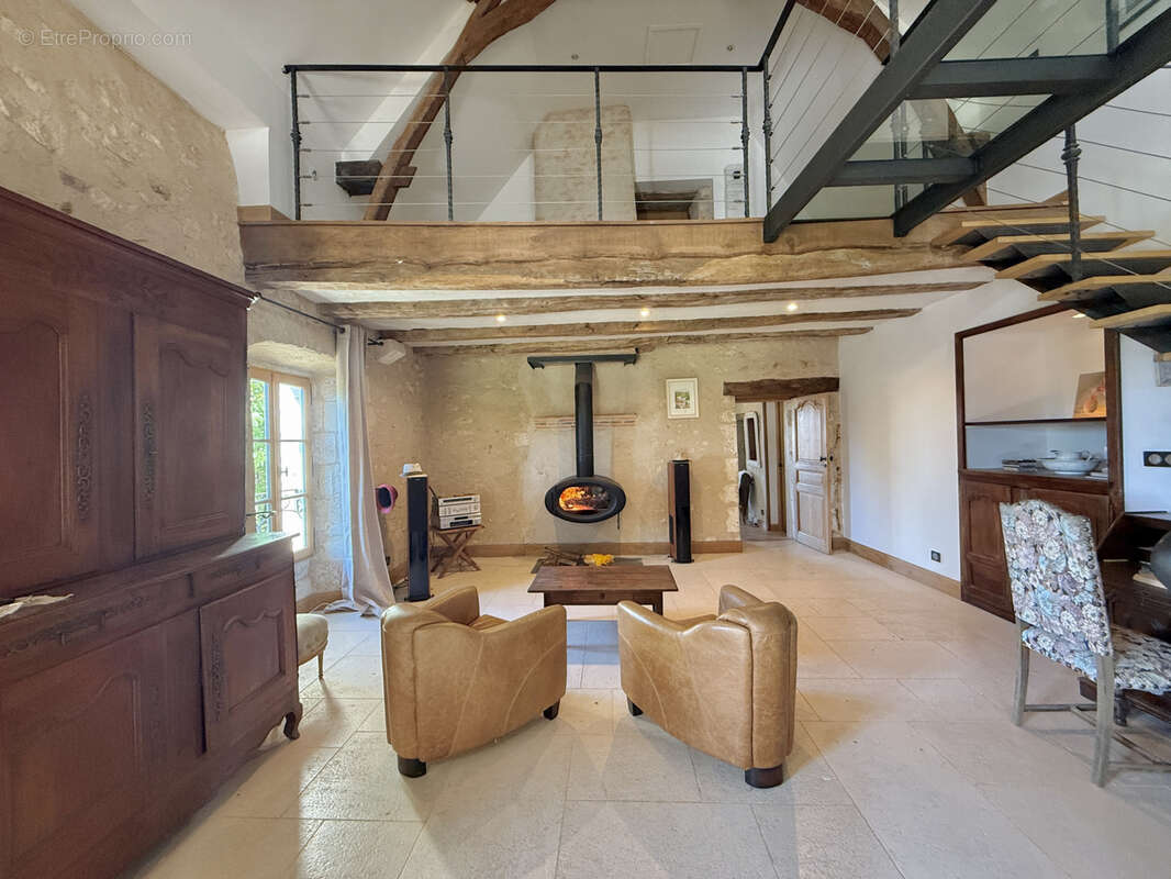 Maison à ANGLES-SUR-L&#039;ANGLIN