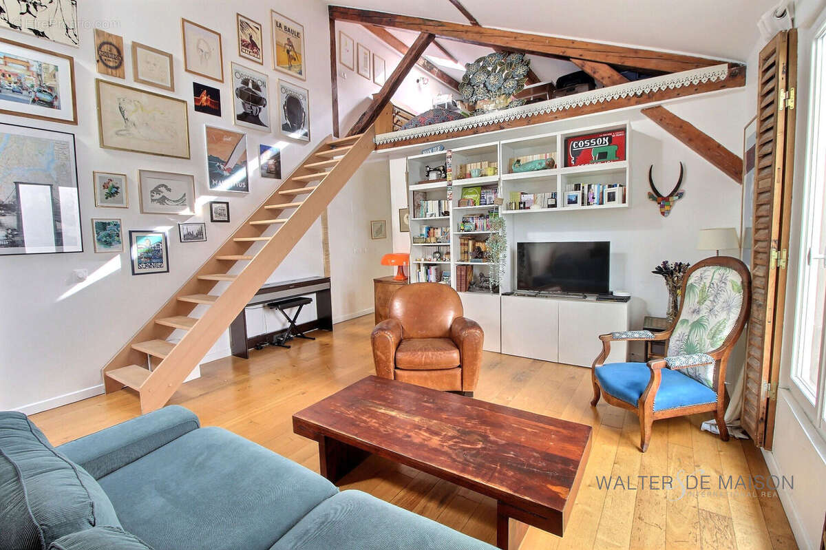 Appartement à PARIS-11E