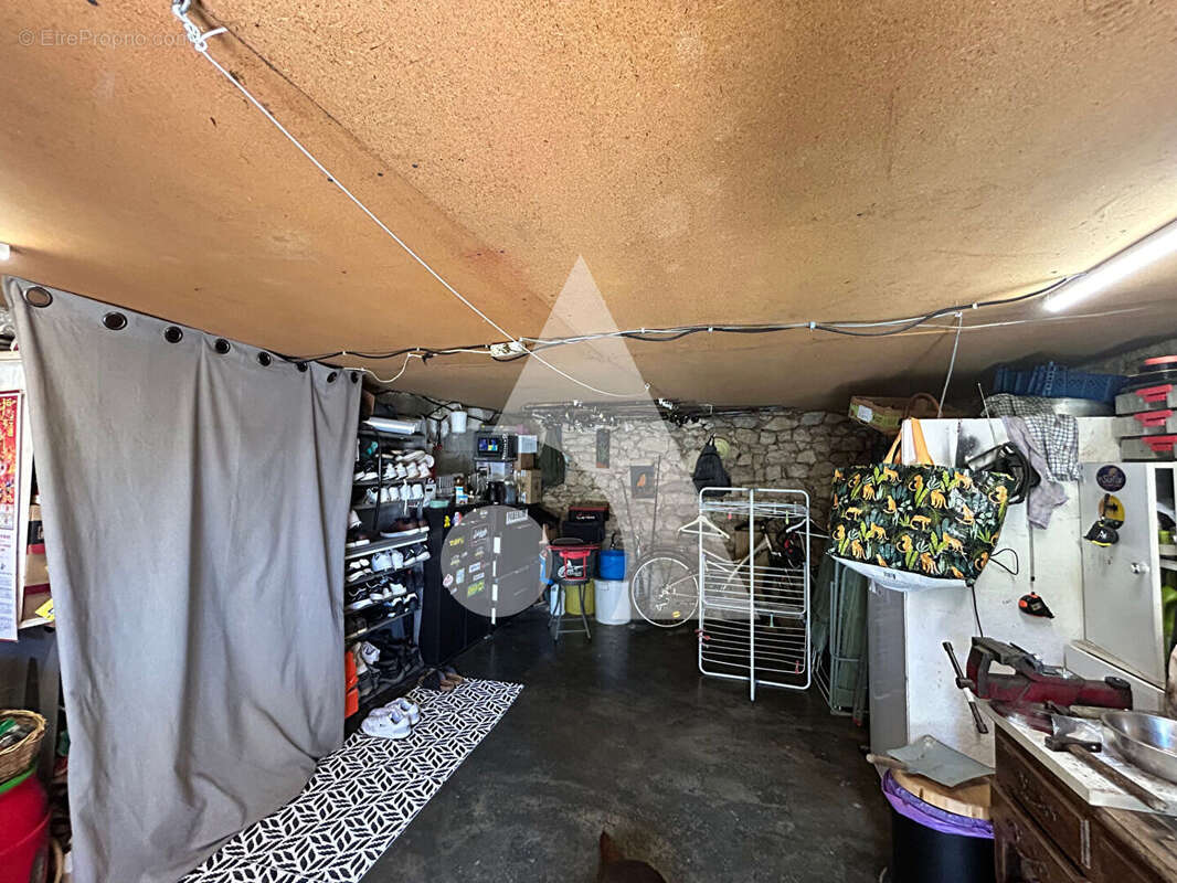 Maison à VIRE-SUR-LOT