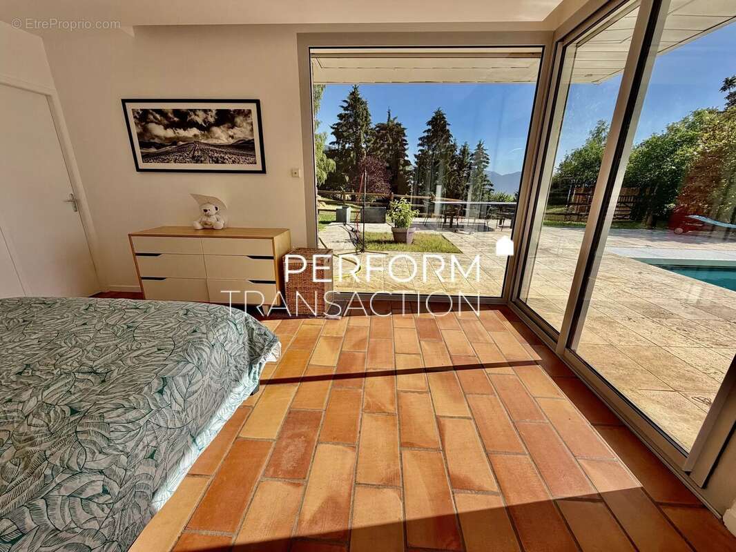 Maison à SAINT-MARTIN-D'URIAGE