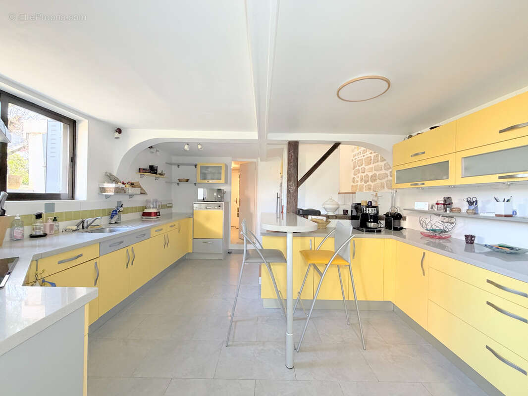 Maison à RUEIL-MALMAISON