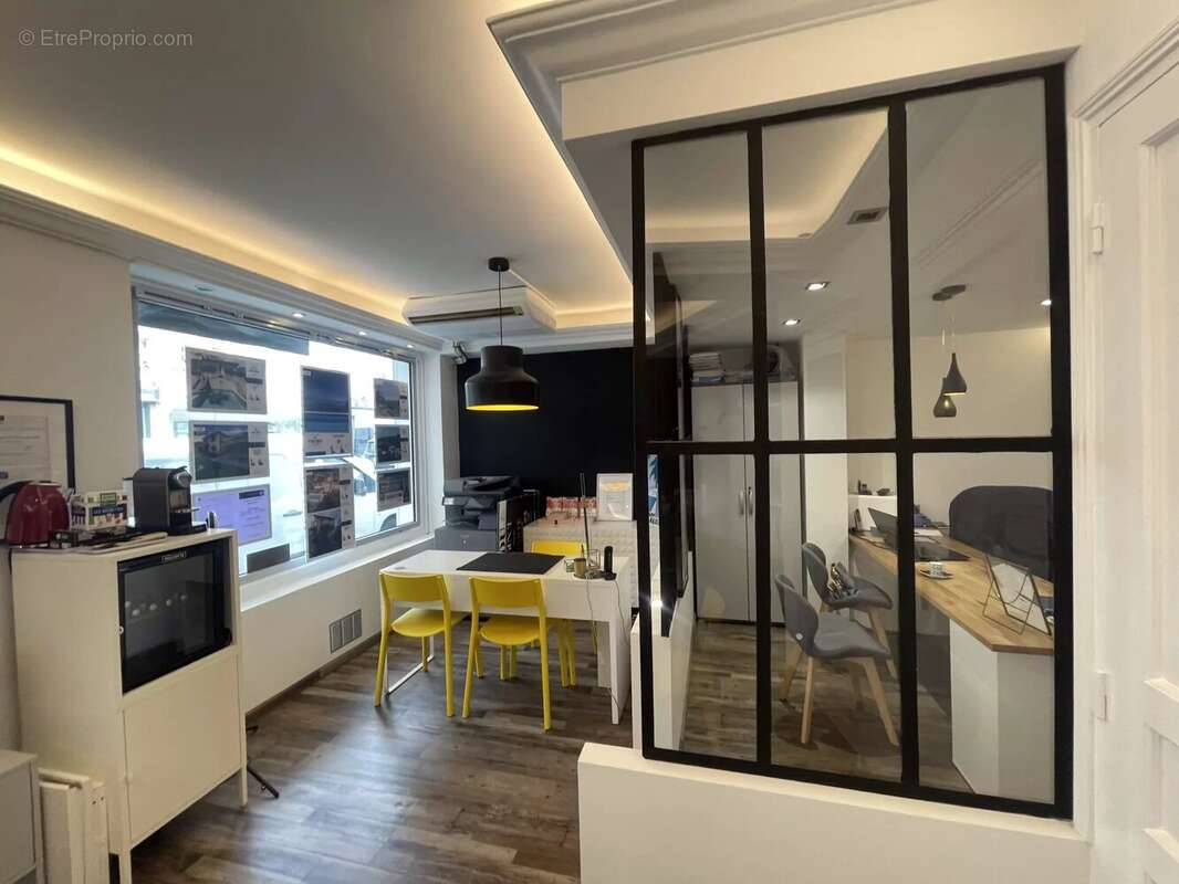 Commerce à SAINTE-MAXIME