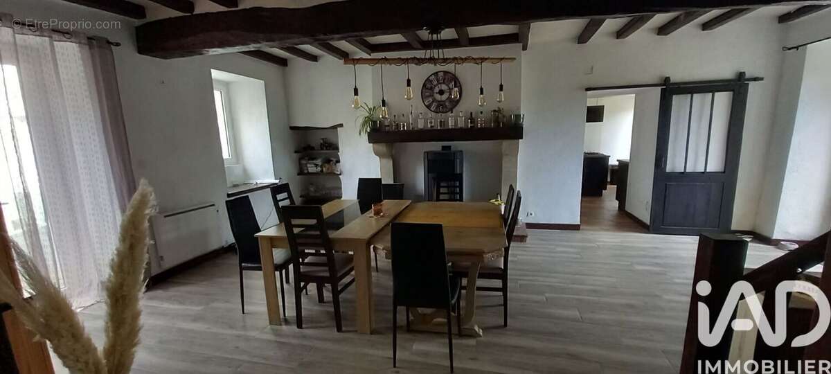 Photo 4 - Maison à SAINT-VINCENT-STERLANGES