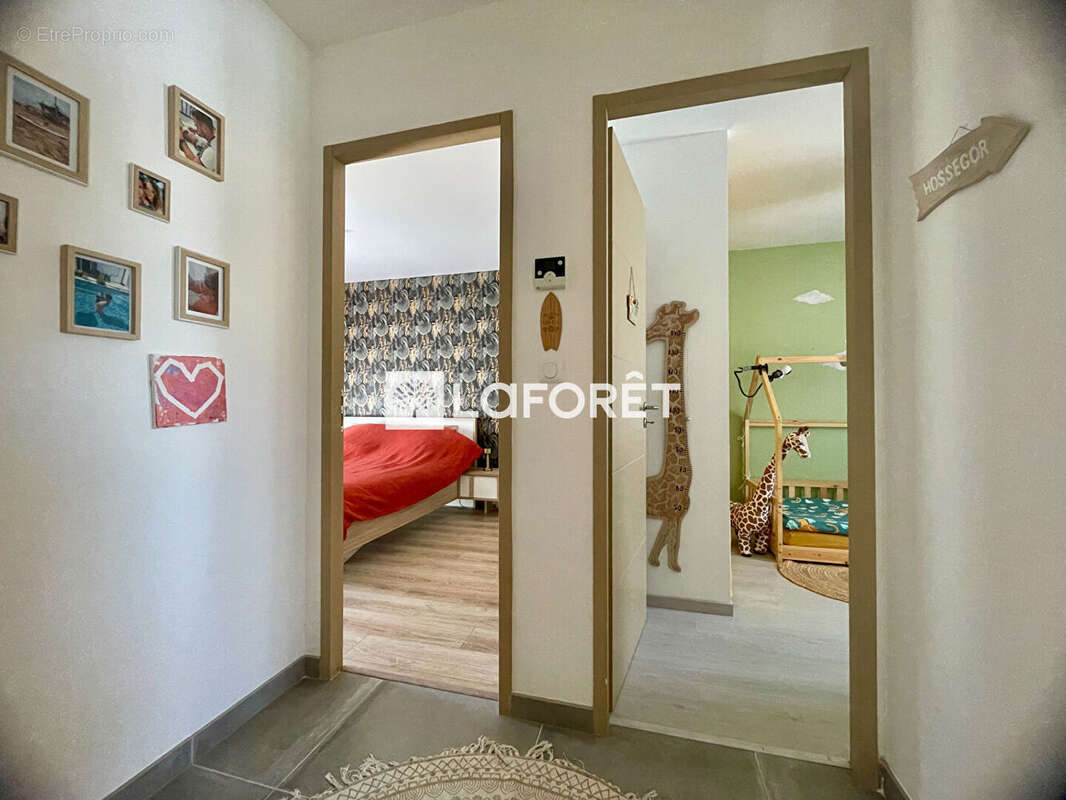 Maison à SAINT-ROMAIN-DE-BENET