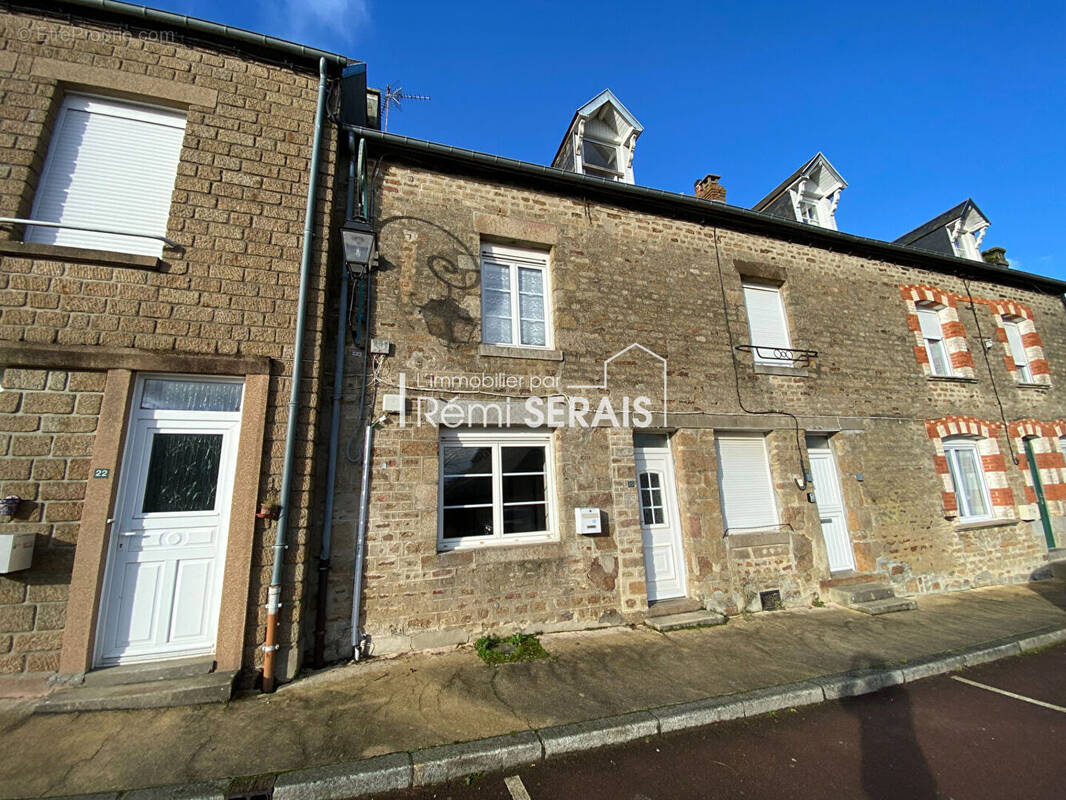 Maison à LE TEILLEUL