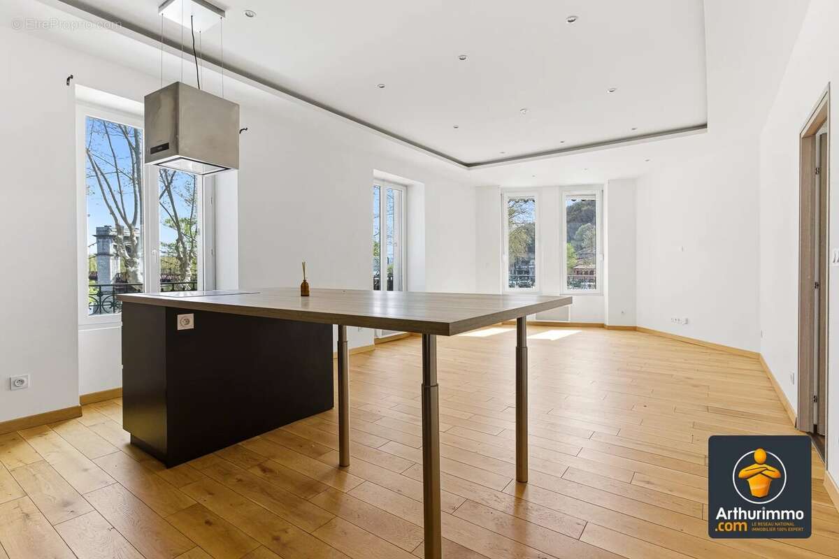 Appartement à GIVORS