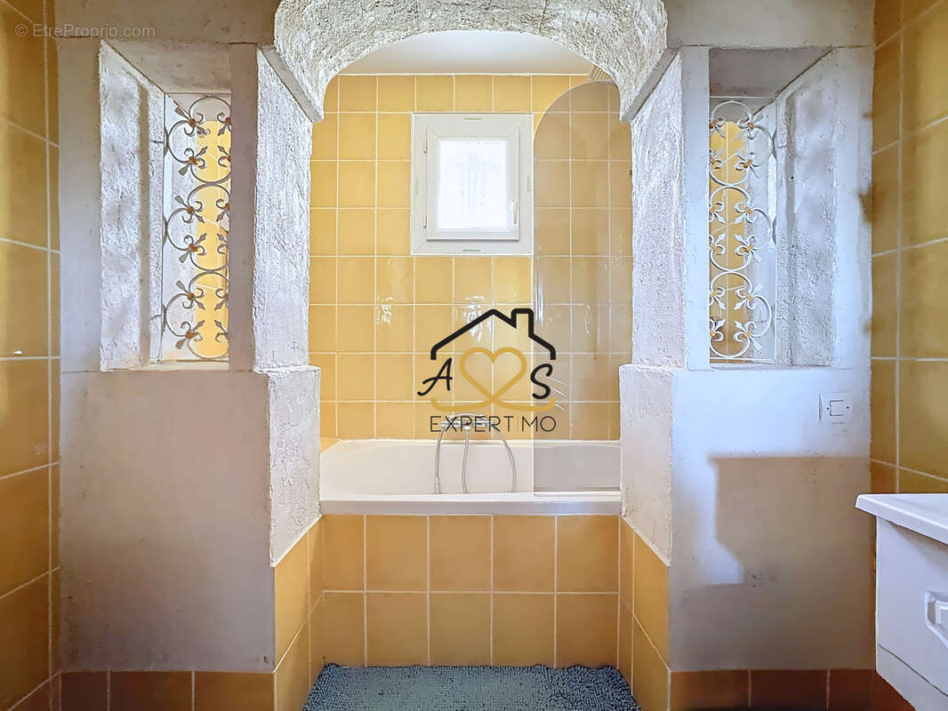 Maison à BILLOM