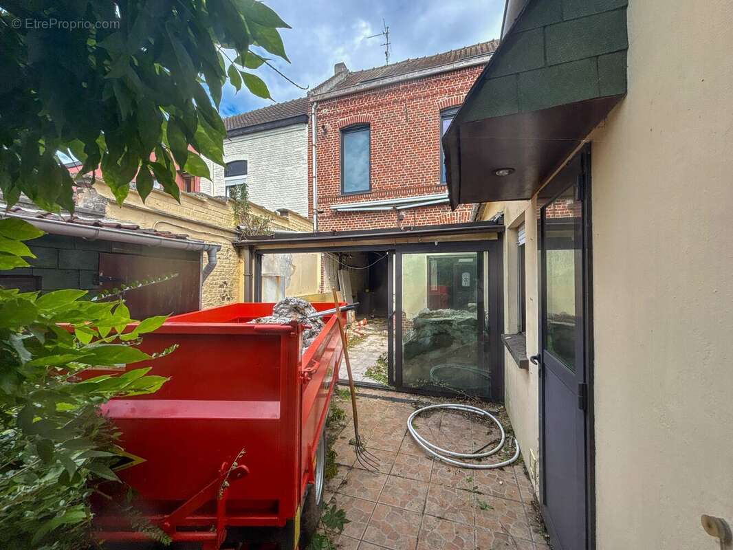Maison 180 m² à Leers  - photo 2