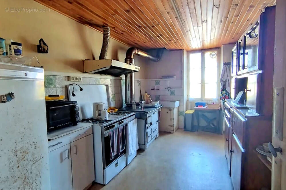 Maison à MONTPENSIER