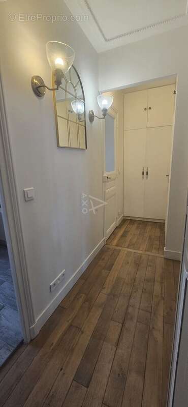 Appartement à PARIS-20E