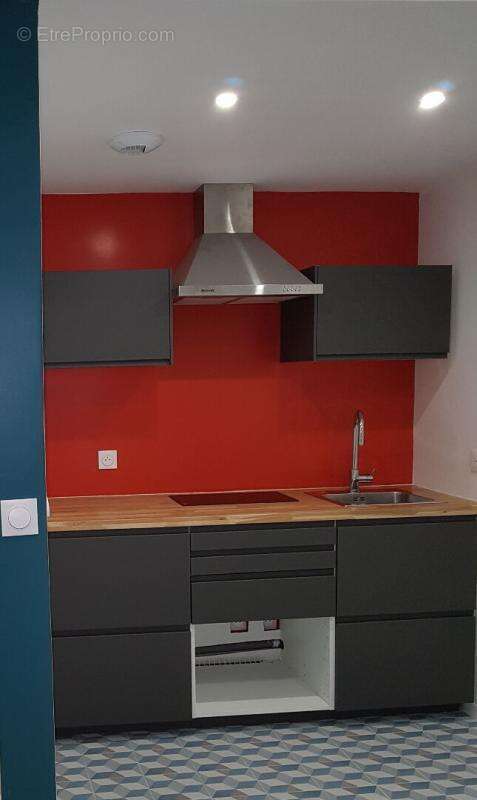 Studio de charme refait à neuf- Faubourg Saint-Antoine-vendu loué- - photo 9