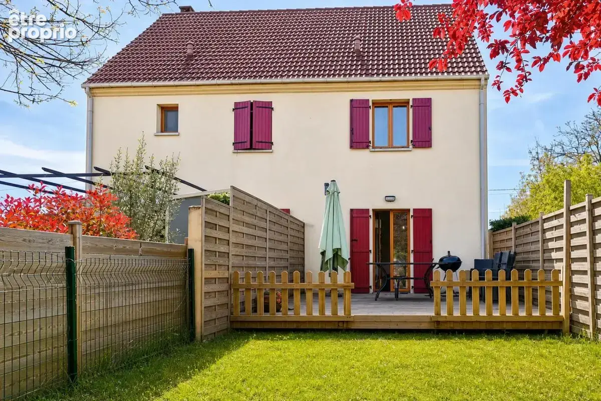 Maison à CHEPTAINVILLE
