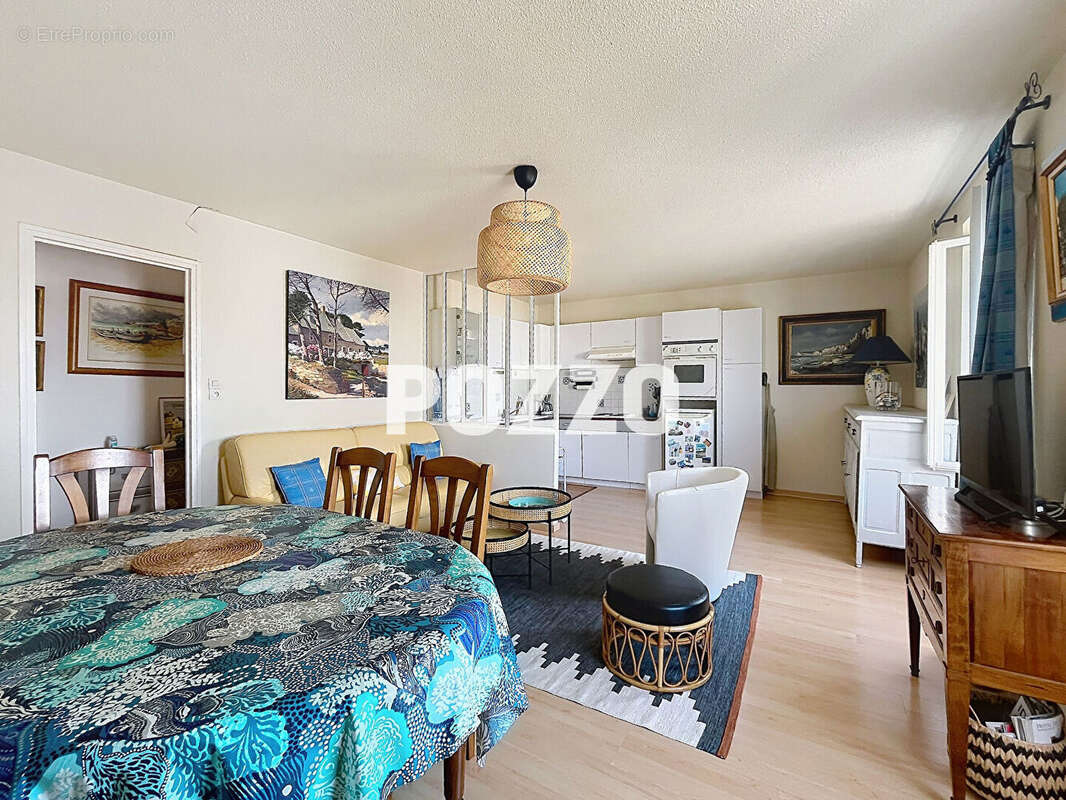 Appartement à SAINT-PAIR-SUR-MER