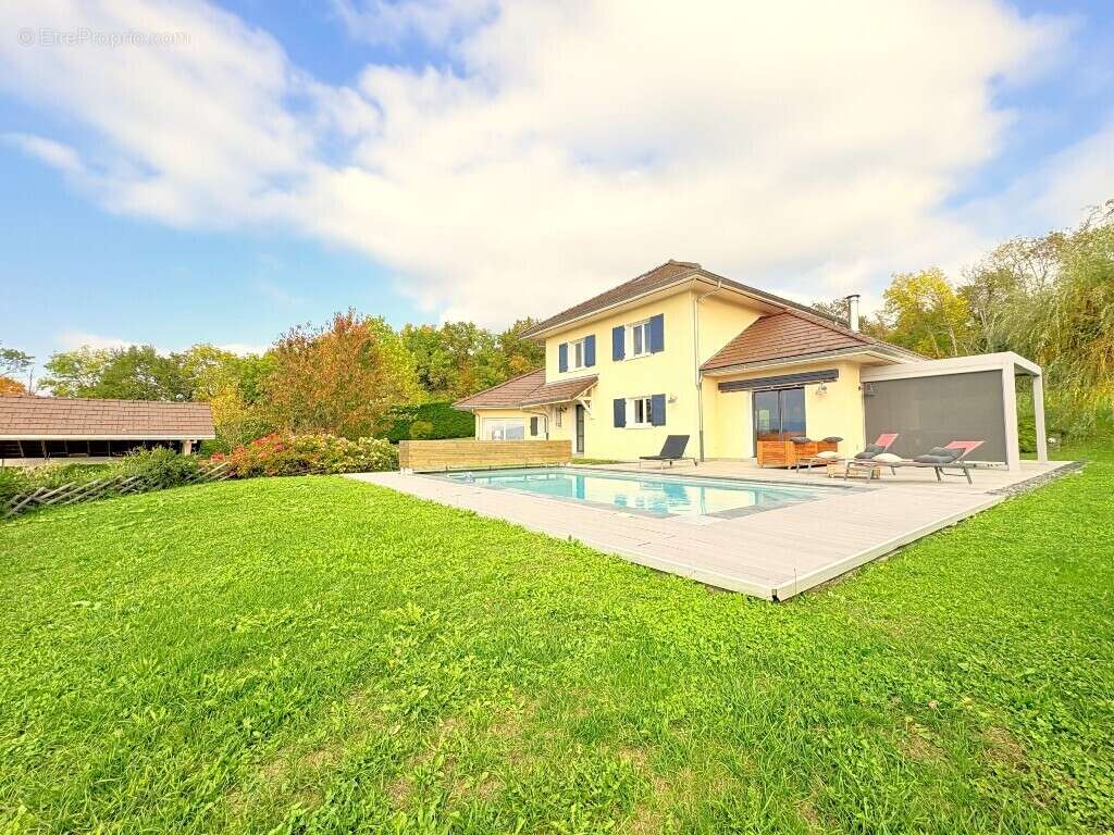 Maison à CHAINAZ-LES-FRASSES