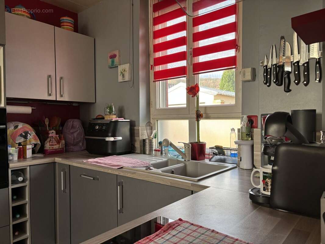 Maison à INCHEVILLE