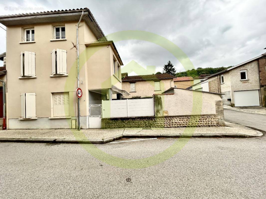 Maison à LENS-LESTANG